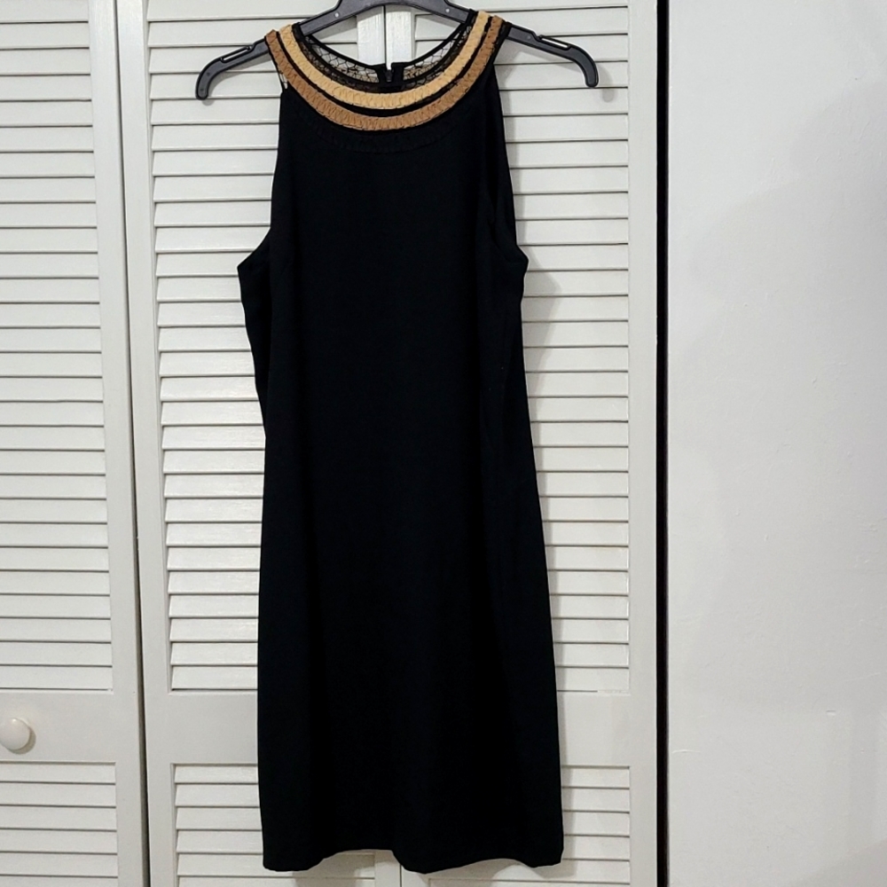 NWT SZ8 Ann Taylor Tailored Sleeveless Back Zip Tricolor Ruffle Neckline